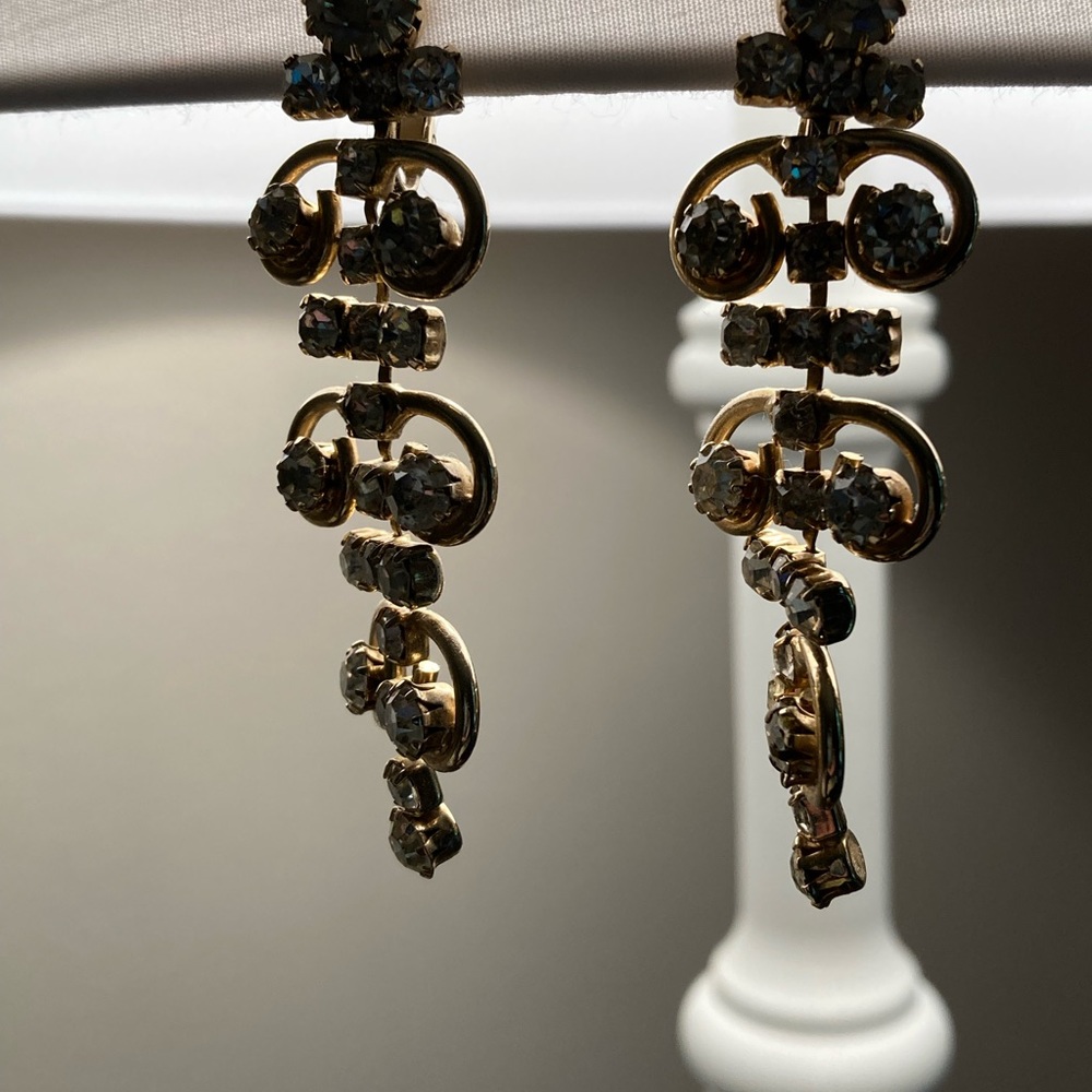 Sarah Coventry clip earrings